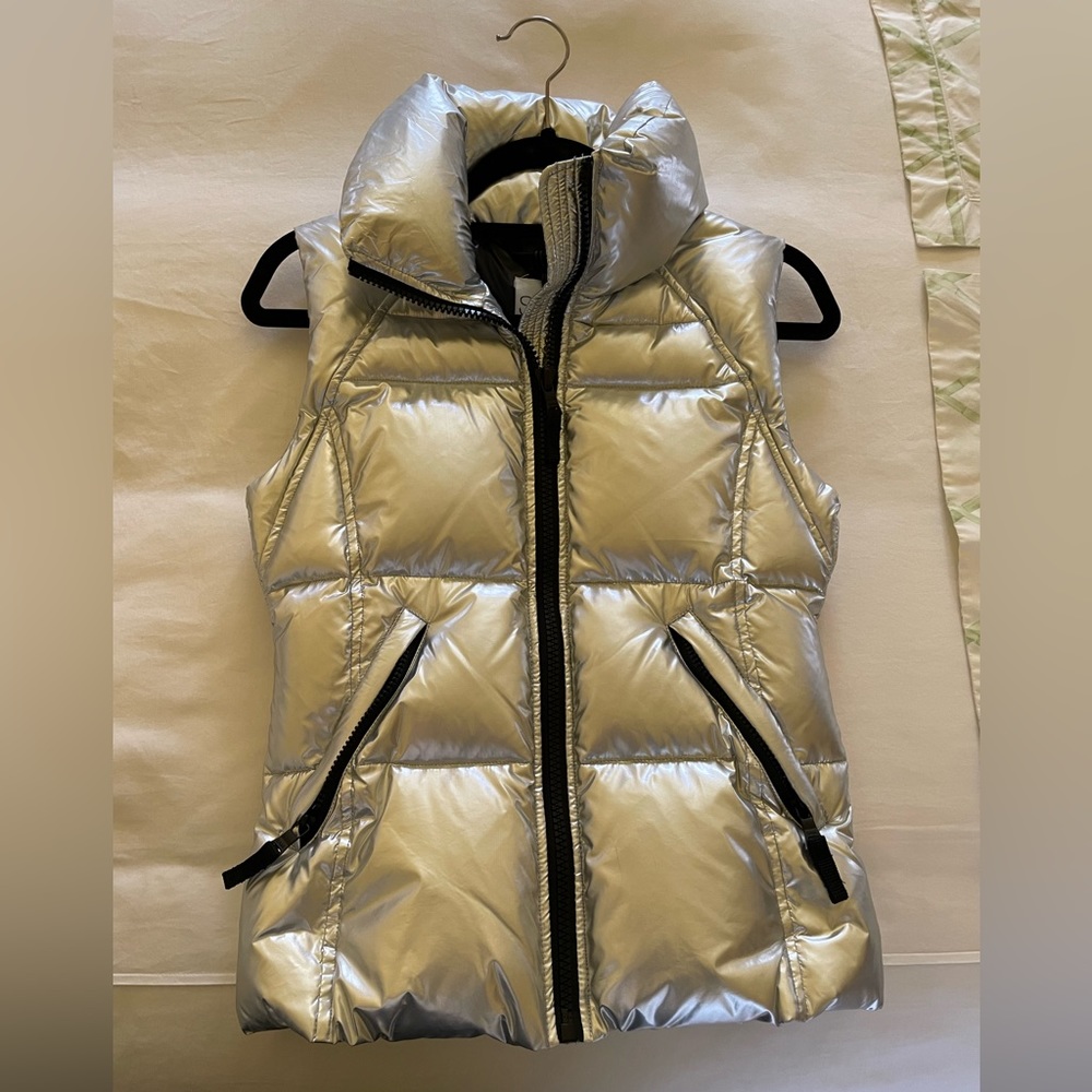 SAM Silver Vest